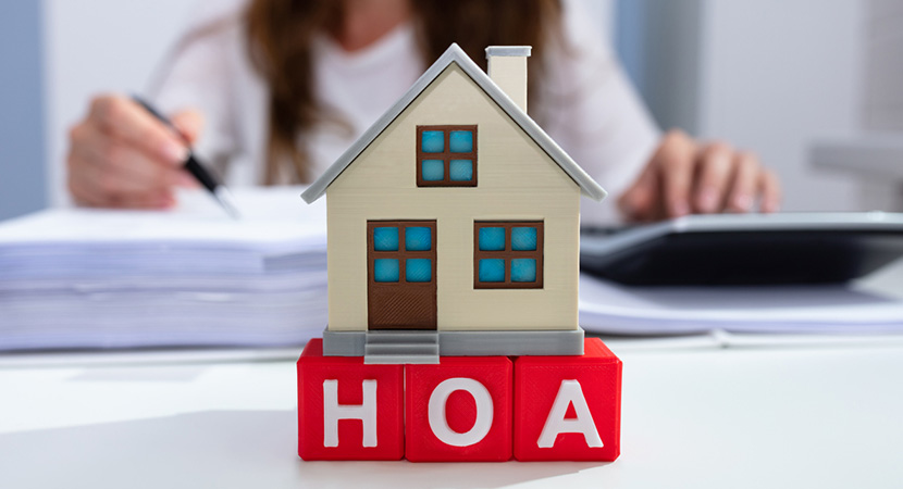 What role does a Gilbert HOA management company play?